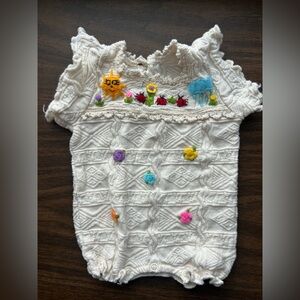 Crochet embroidered cream baby romper - 0-3